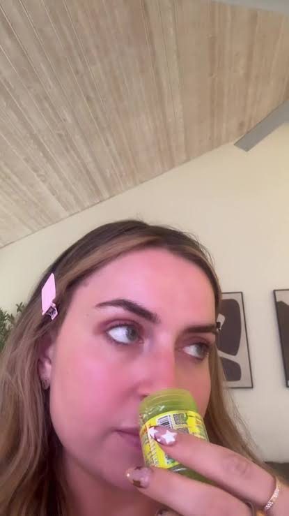 Real customer using the Thai herbal inhaler